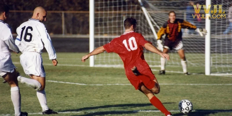 What is a Striker in Football